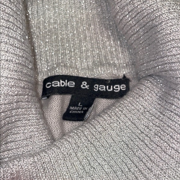 Cable & Gauge Shimmering Silver Sweater - Picture 3 of 8